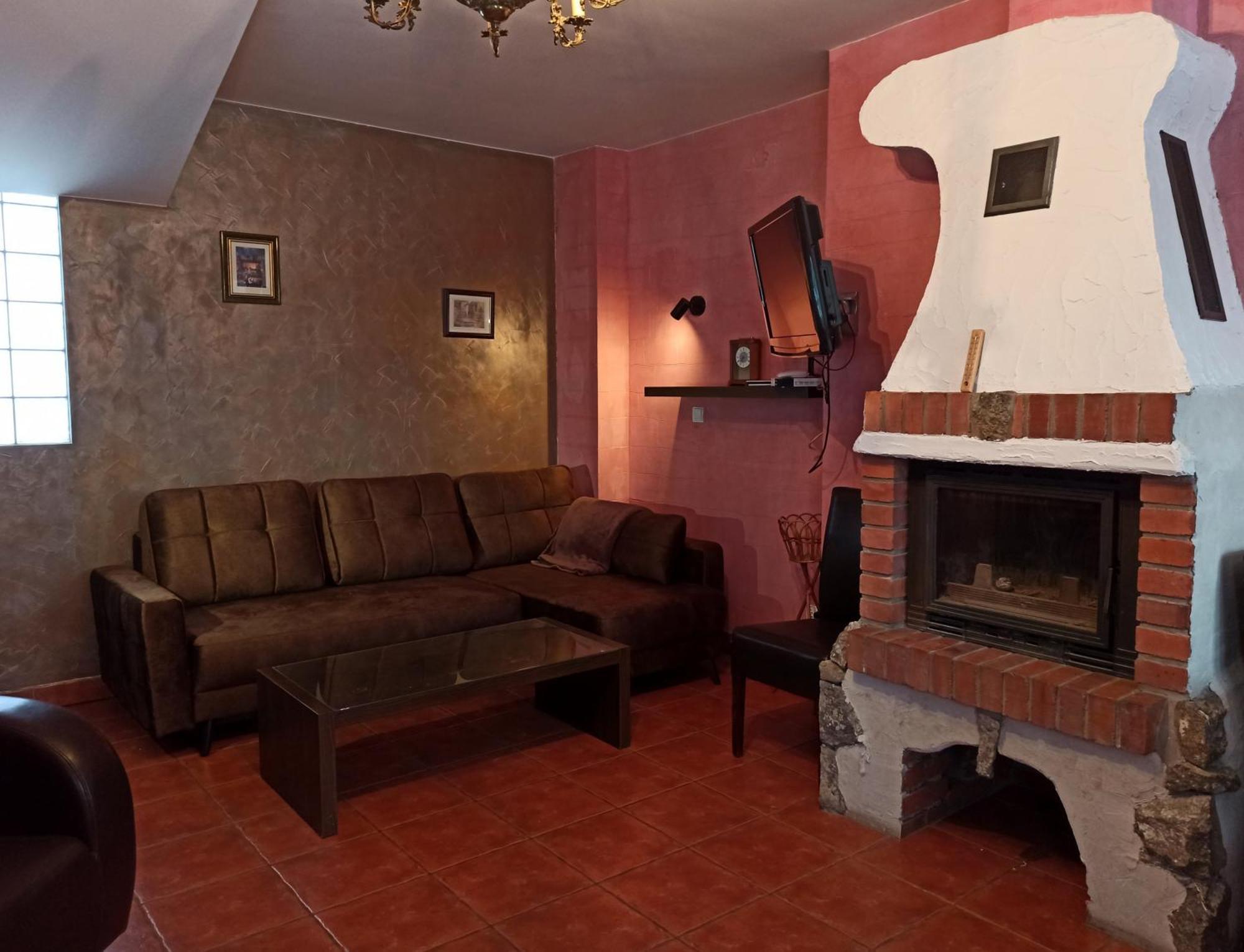 Apartaments Gory Niedzica Zamek Exteriör bild
